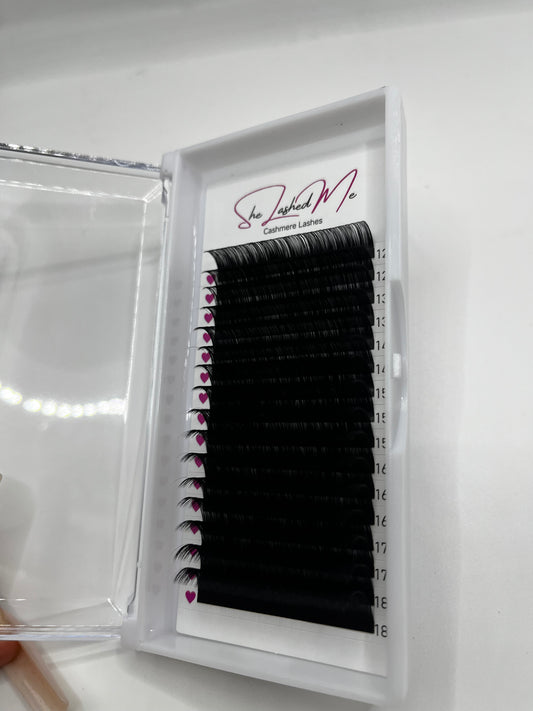 Cashmere lashes