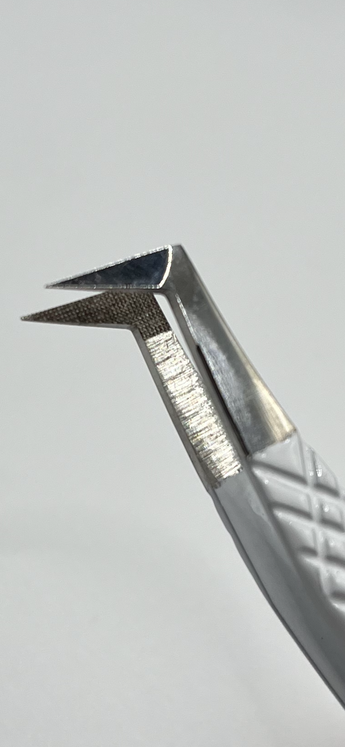 PEARL Fiber Tip 90 Degree Tweezer